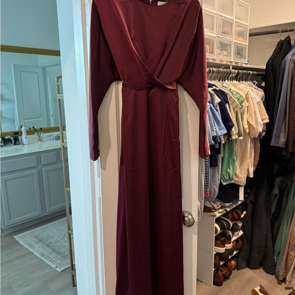 🚨SOLD🚨Dainty Jewels Burgundy Long Sleeve Dress